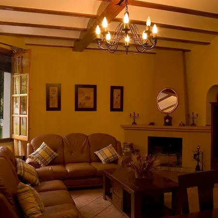 Casa De La Higuera Villa *